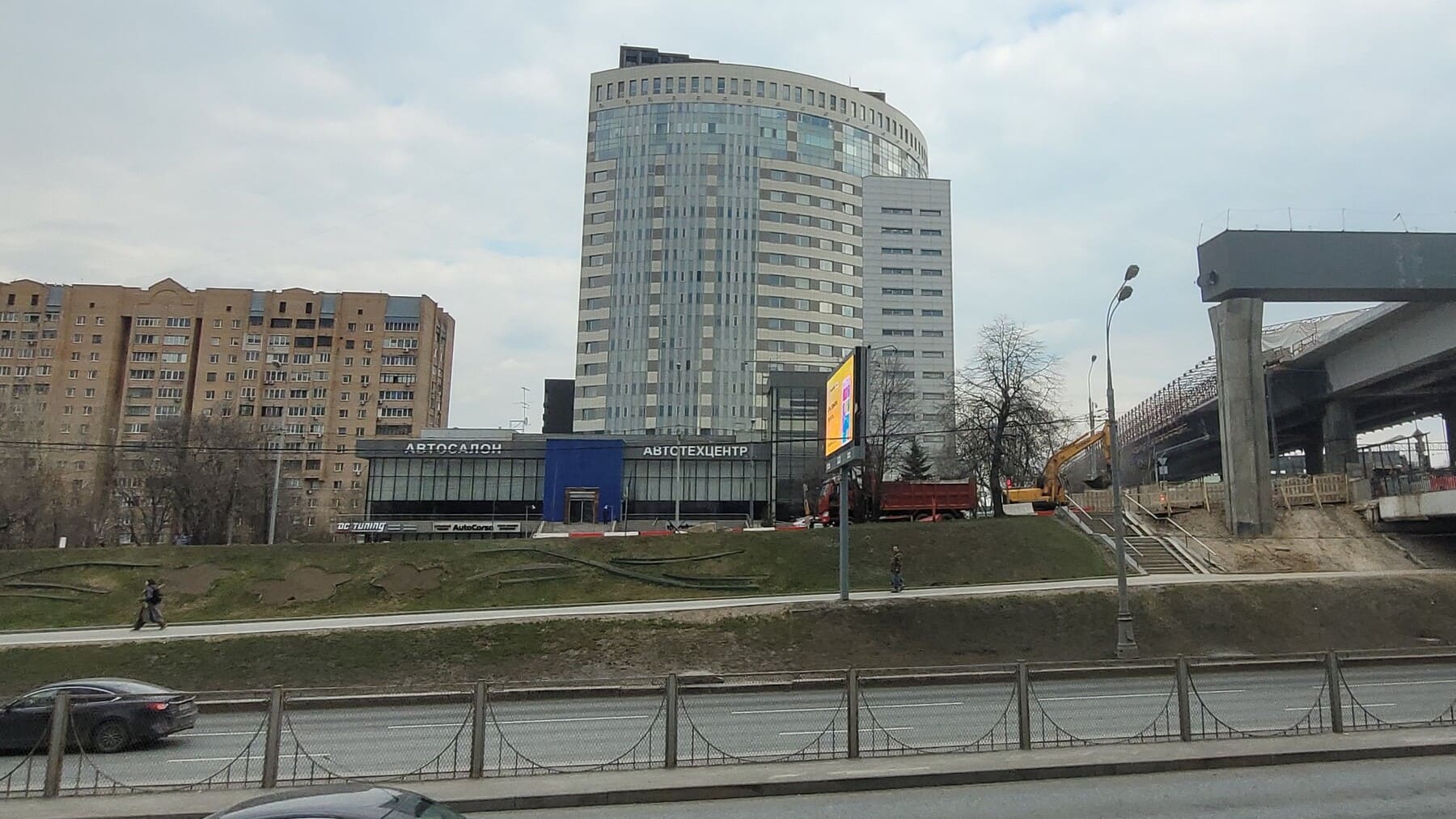 Арендовать помещение 469 кв м в БЦ Кутузофф Тауэр