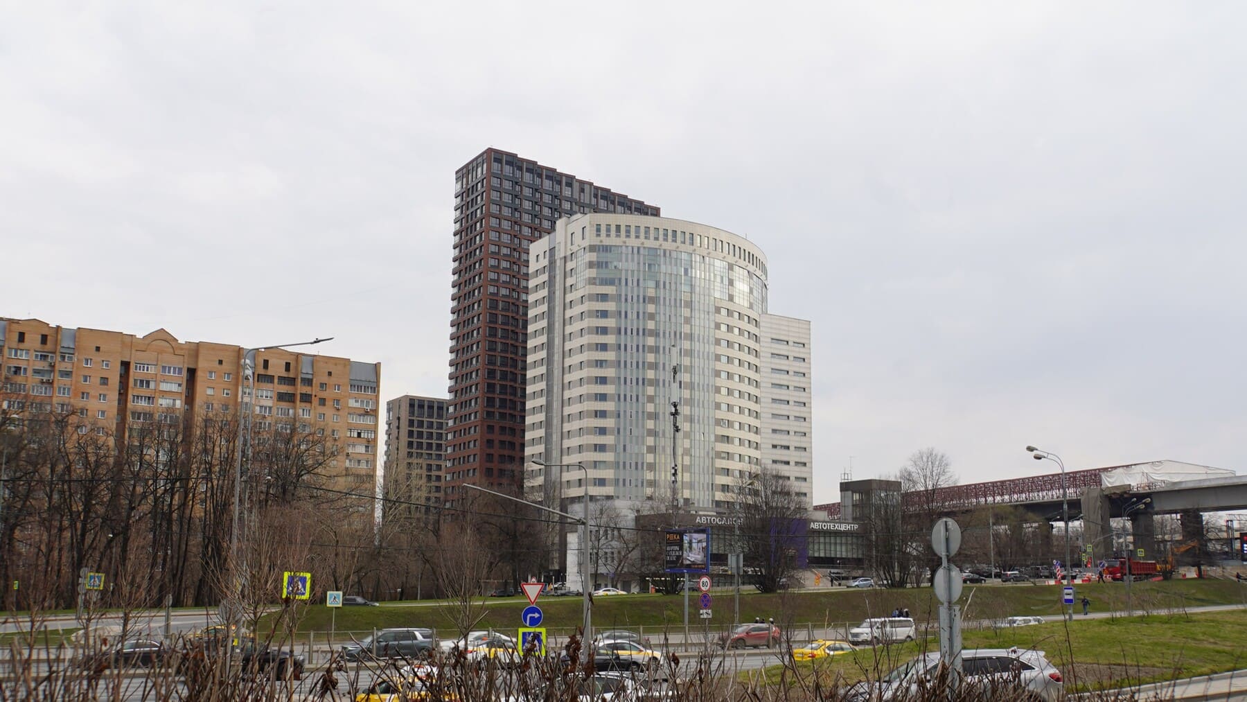 Арендовать помещение 730 кв м в БЦ Кутузофф Тауэр
